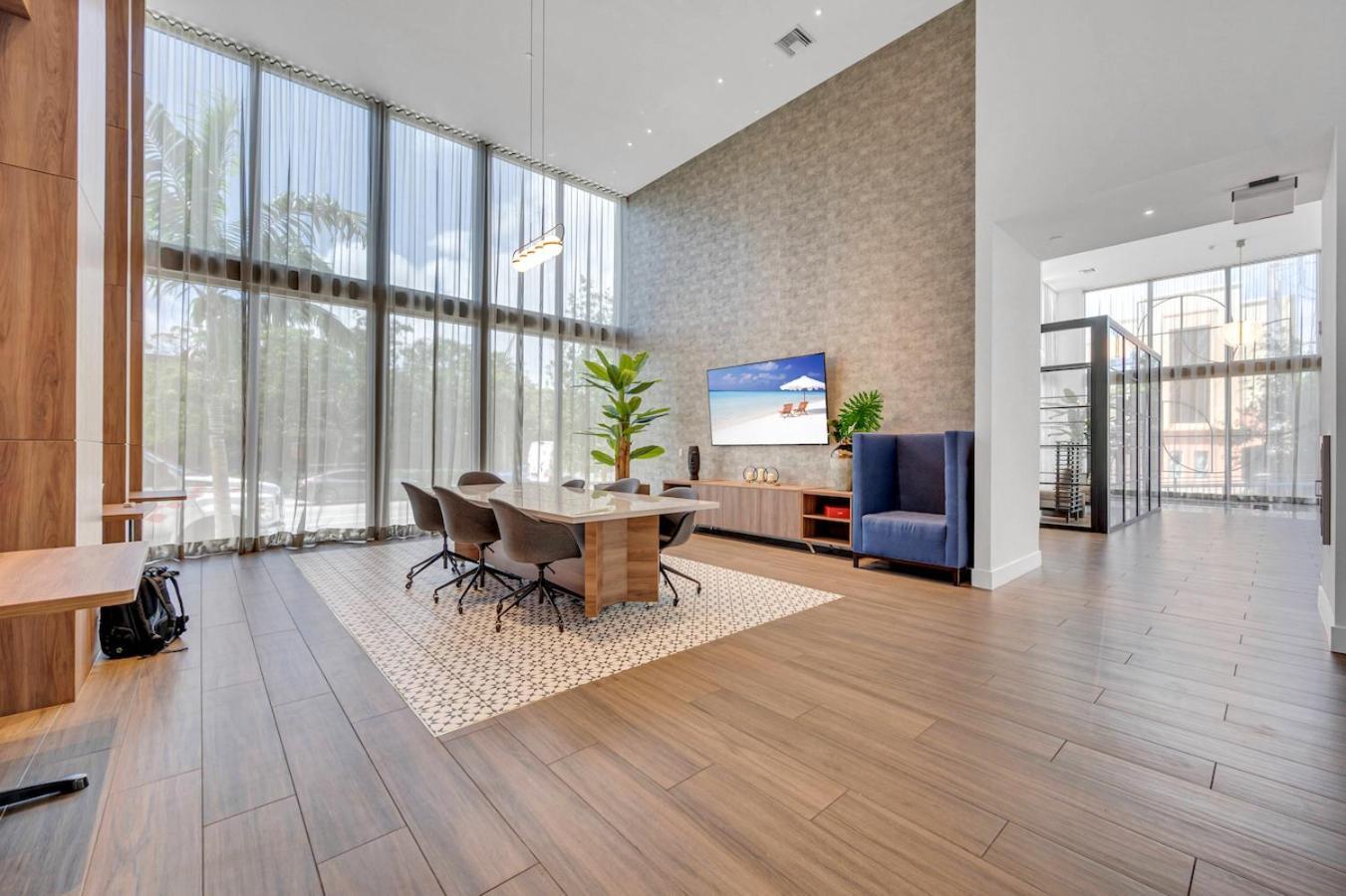 דירות Amazing 3 Bed Unit In Dwntwn Miami With Free Parking מראה חיצוני תמונה