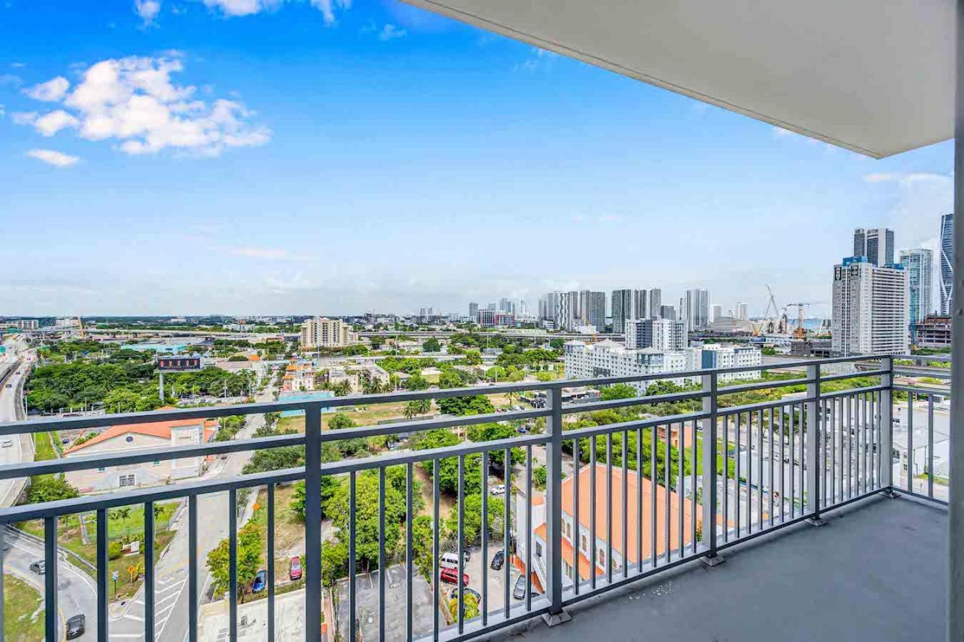 דירות Amazing 3 Bed Unit In Dwntwn Miami With Free Parking מראה חיצוני תמונה